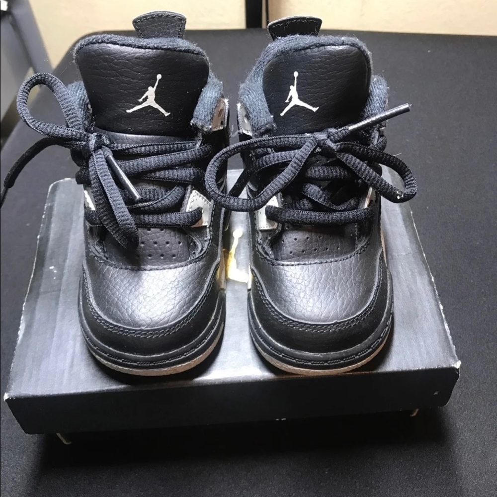Jordan 4’s